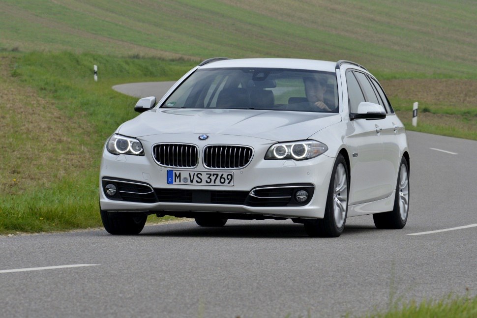 المواصفات والتفاصيل التقنية الكاملة 2014 BMW 5 Series Touring (F11 LCI, Facelift 2013) 520d (190 Hp) xDrive Steptronic