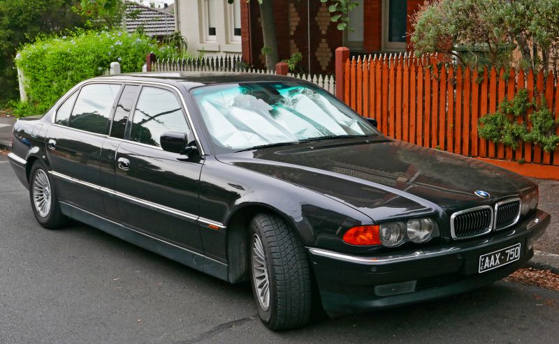 Full specifications and technical details 1998 BMW 7 Series Long (E38, facelift 1998) 750iL (326 Hp) Steptronic