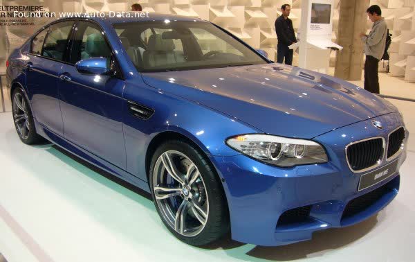 Full specifications and technical details 2011 BMW M5 (F10M) 4.4 V8 (560 Hp) M DCT
