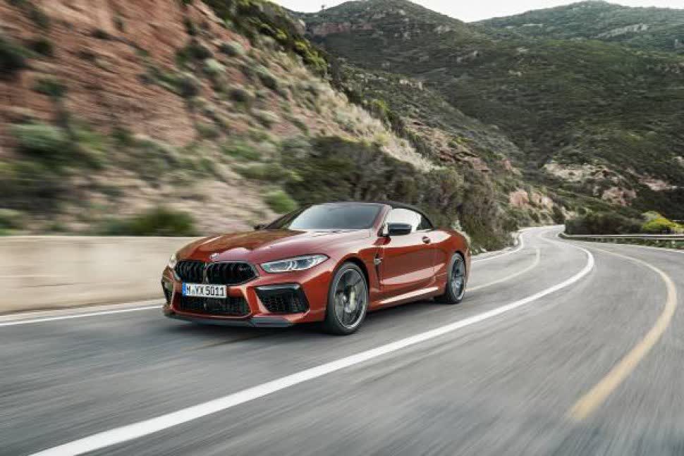 Full specifications and technical details 2019 BMW M8 Convertible (F91) Competition 4.4 V8 (625 Hp) xDrive Steptronic