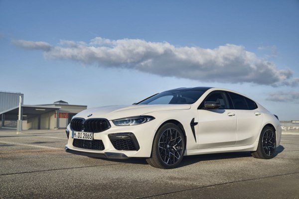 Full specifications and technical details 2022 BMW M8 Gran Coupe (F93, facelift 2022) Competition 4.4 V8 (625 Hp) xDrive Steptronic Sport