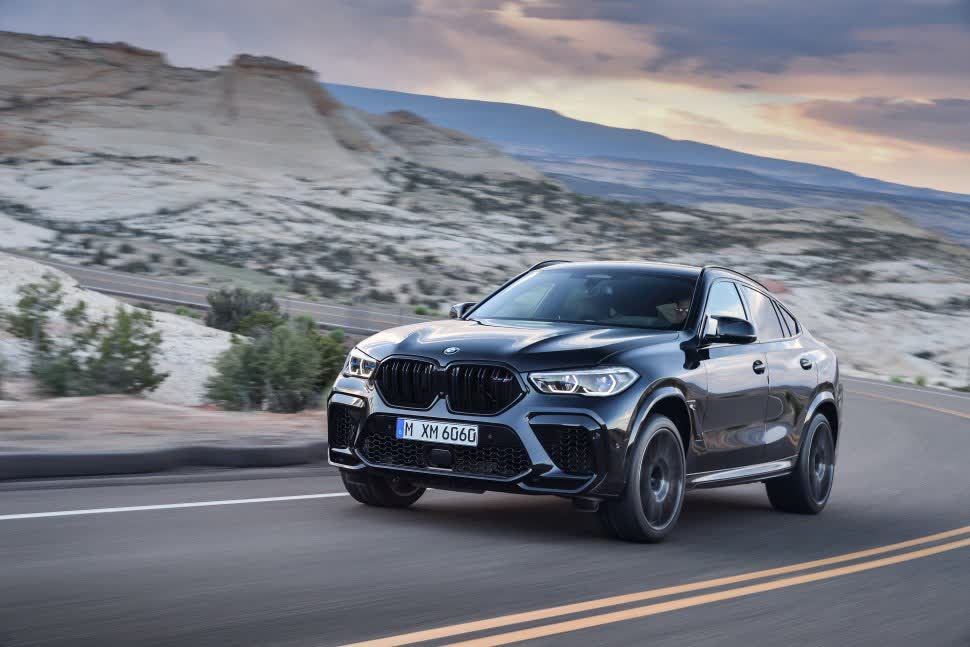 Full specifications and technical details 2019 BMW X6 M (F96) 4.4 V8 (600 Hp) xDrive Steptronic