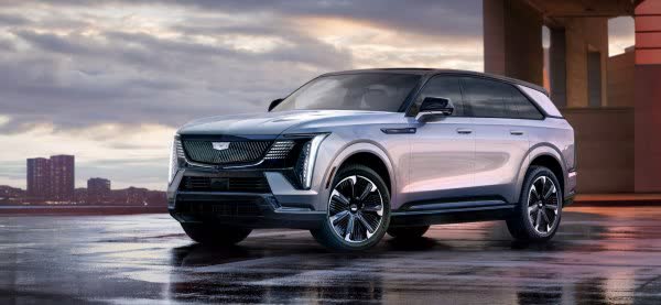 Full specifications and technical details 2024 Cadillac Escalade IQ 200 kWh (762 Hp) AWD Electric