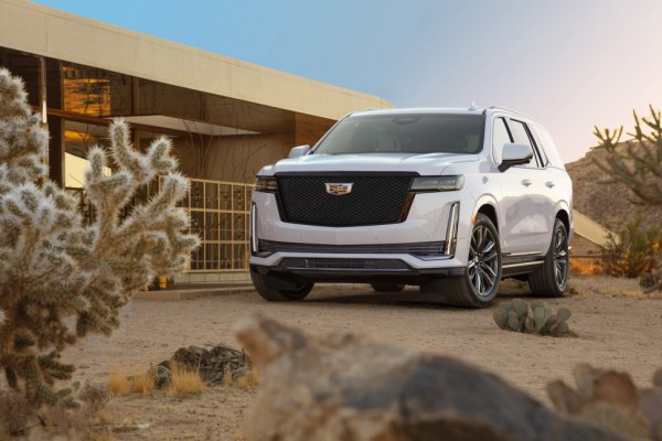 المواصفات والتفاصيل التقنية الكاملة 2022 Cadillac Escalade V V 6.2 Supercharged V8 (682 Hp) AWD Hydra-Matic