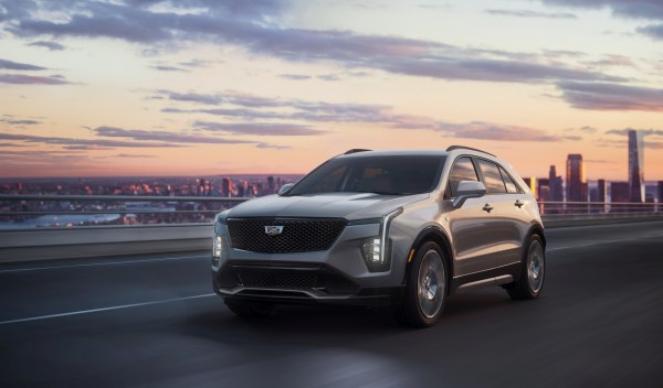 المواصفات والتفاصيل التقنية الكاملة 2023 Cadillac XT4 I (facelift 2024) 2.0 Turbo (235 Hp) Hydra-Matic