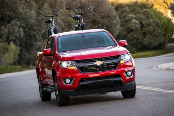 Full specifications and technical details 2015 Chevrolet Colorado II Crew Cab Long Box 3.6 V6 (305 Hp) Automatic