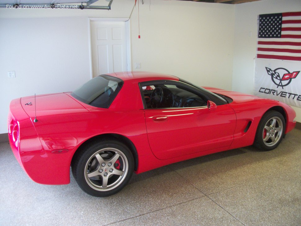 المواصفات والتفاصيل التقنية الكاملة 2001 Chevrolet Corvette Hard top (C5) 5.7 i V8 16V Z06 (390 Hp)