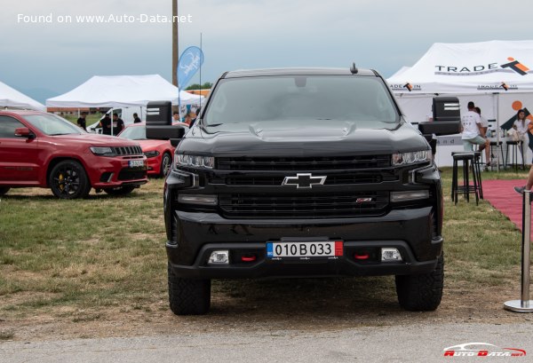 Full specifications and technical details 2018 Chevrolet Silverado 1500 IV Crew Cab Short Box 5.3 EcoTec3 V8 (355 Hp) 4WD Automatic