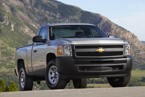 المواصفات والتفاصيل التقنية الكاملة 2011 Chevrolet Silverado 2500 HD II (GMT900, facelift 2011) Regular Cab Long Box 6.0 V8 (360 Hp) Automatic