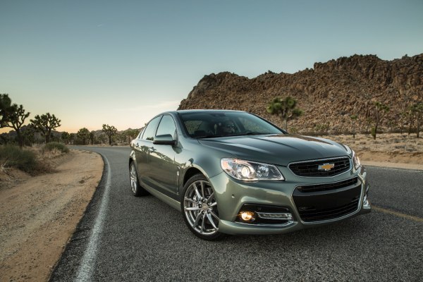 المواصفات والتفاصيل التقنية الكاملة 2014 Chevrolet SS 6.2 V8 (415 Hp) Automatic