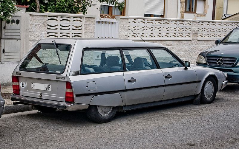 Full specifications and technical details 1983 Citroen CX I Break (Phase I, 1982) 25 (138 Hp) Automatic