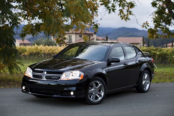 المواصفات والتفاصيل التقنية الكاملة 2010 Dodge Avenger Sedan (facelift 2010) 2.4 (173 Hp) Autostick