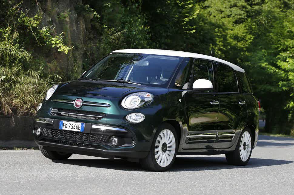 Full specifications and technical details 2018 Fiat 500L Living/Wagon (facelift 2017) 1.6 MultiJetII (120 Hp)