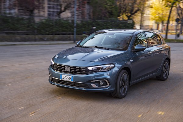 Full specifications and technical details 2020 Fiat Tipo (357, facelift 2020) Hatchback 1.0 (100 Hp)