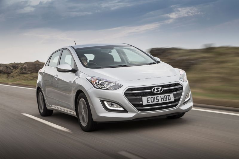 Full specifications and technical details 2015 Hyundai i30 II (facelift 2015) 1.6 (120 Hp)