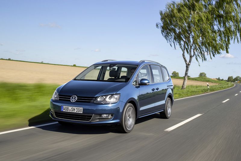 Full specifications and technical details 2015 Volkswagen Sharan II (facelift 2015) 2.0 TSI (200 Hp) Automatic