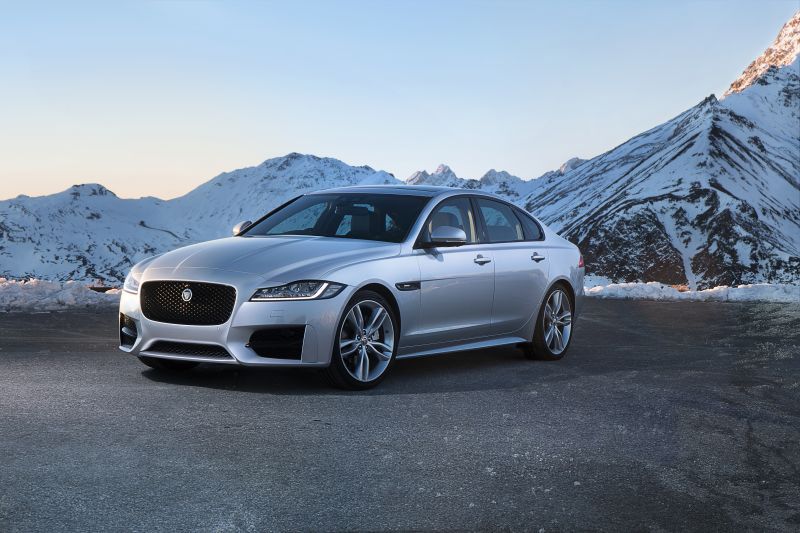 Full specifications and technical details 2019 Jaguar XF (X260) 30t (300 Hp) AWD Automatic