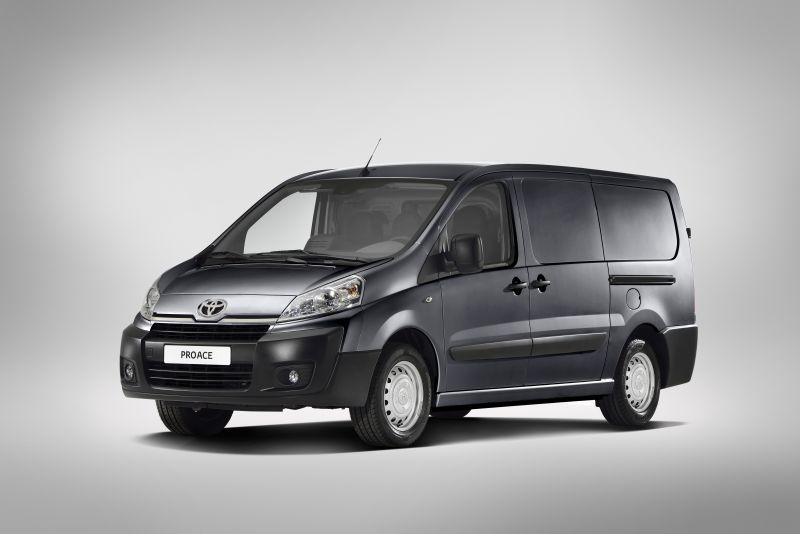 Full specifications and technical details 2013 Toyota Proace 2.0 D4-D (163 Hp) L1H1