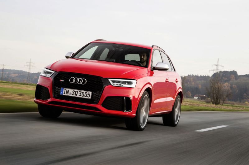 Full specifications and technical details 2016 Audi RS Q3 (facelift 2015) 2.5 TFSI performance (367 Hp) quattro S tronic