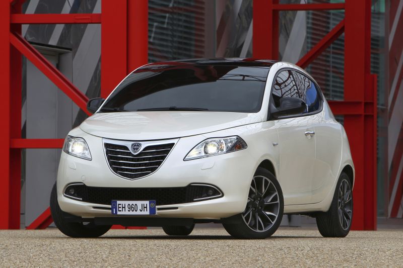 المواصفات والتفاصيل التقنية الكاملة 2011 Lancia Ypsilon (846) 1.2 (69 Hp) LPG