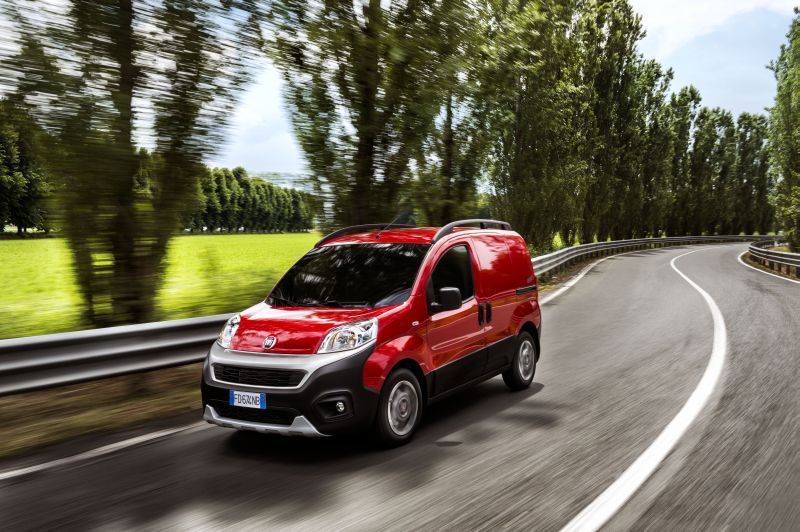 المواصفات والتفاصيل التقنية الكاملة 2016 Fiat Fiorino (facelift 2016) 1.3 16V MultiJet2 (95 Hp) Ecojet S&S