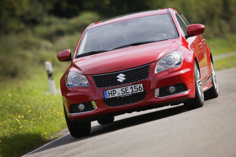 Full specifications and technical details 2009 Suzuki Kizashi 2.4 (178 Hp) 4x4 CVT