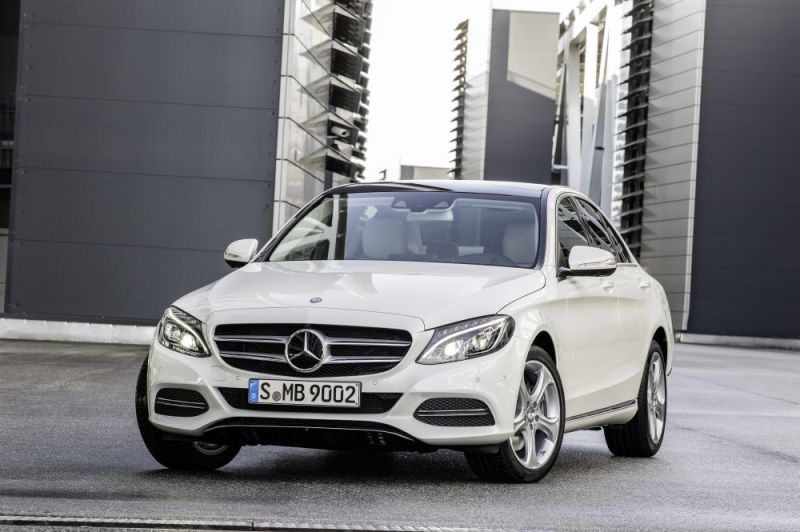 Full specifications and technical details 2014 Mercedes-Benz C-class (W205) C 180 (156 Hp)