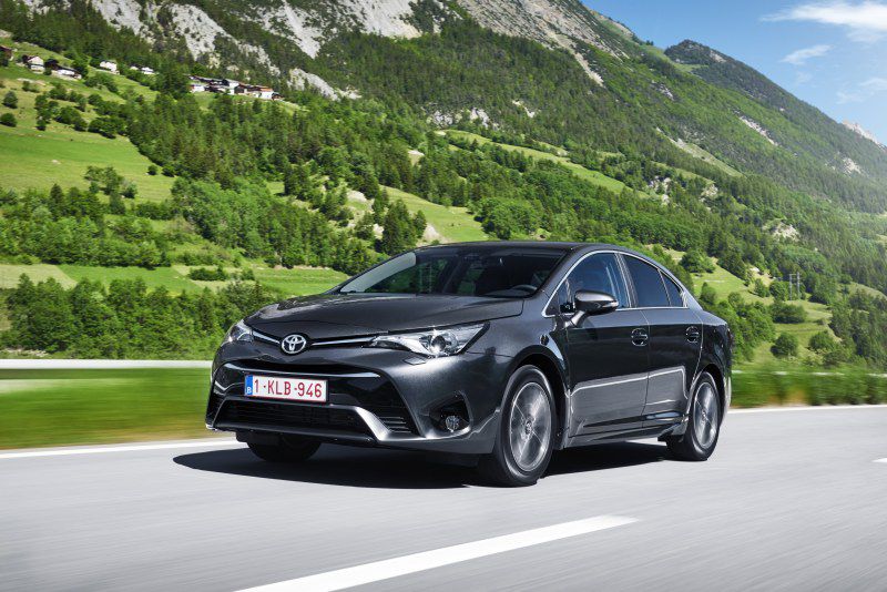 Full specifications and technical details 2015 Toyota Avensis III (facelift 2015) 2.0 Valvematic (152 Hp) Multidrive S