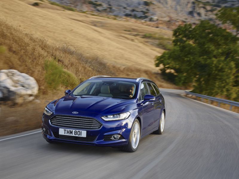 Full specifications and technical details 2014 Ford Mondeo IV Wagon 2.0 TDCi (180 Hp)