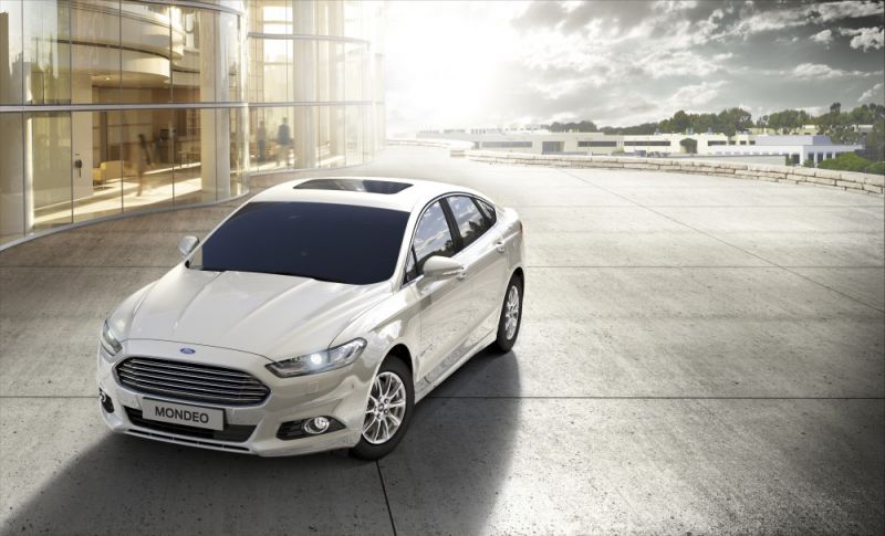 المواصفات والتفاصيل التقنية الكاملة 2014 Ford Mondeo IV Sedan 2.0 iVCT (187 Hp) Hybrid eCVT