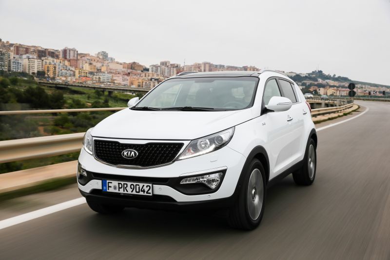 Full specifications and technical details 2014 Kia Sportage III (facelift, 2014) 2.0 GDI (166 Hp) Automatic