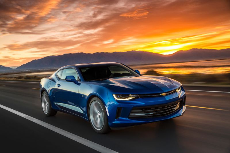 Full specifications and technical details 2016 Chevrolet Camaro VI 6.2 V8 (453 Hp)