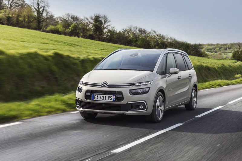 Full specifications and technical details 2016 Citroen C4 II Grand Picasso (Phase II, 2016) 2.0 BlueHDI (150 Hp) S&S Automatic