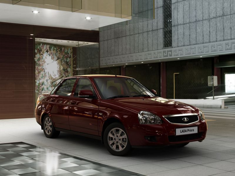 المواصفات والتفاصيل التقنية الكاملة 2013 Lada Priora I Sedan (facelift 2013) 1.6 (106 Hp) Automatic