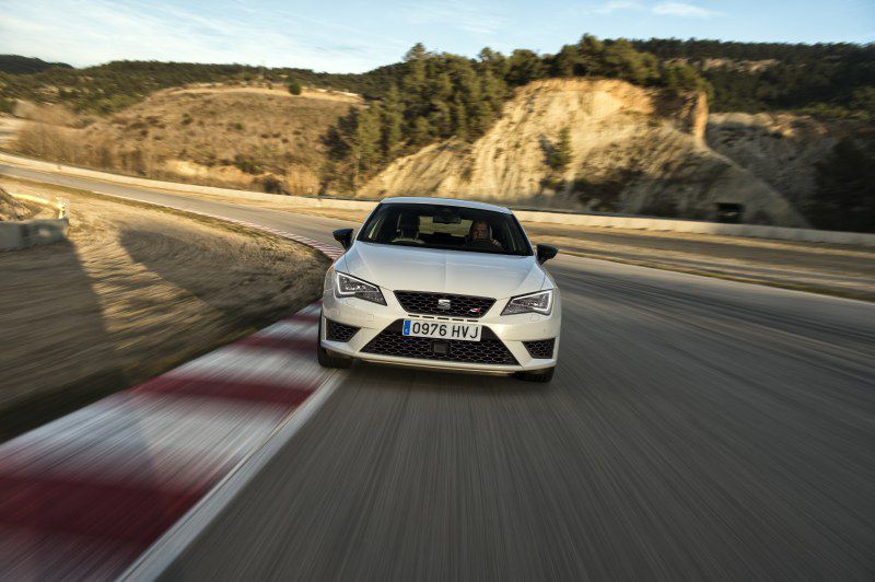 Full specifications and technical details 2015 Seat Leon III SC Cupra 2.0 TSI (290 Hp)