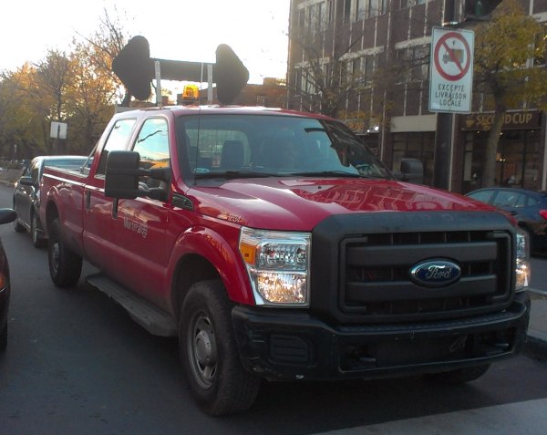 Full specifications and technical details 2011 Ford F-350 Super Duty III Crew Cab Long box 6.7 V8 Power Stroke TD (400 Hp) Automatic SRW