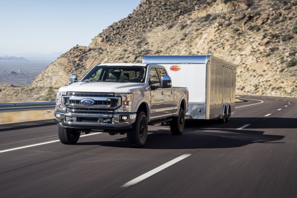 Vollständige Spezifikationen und technische Details 2020 Ford F-350 Super Duty IV (facelift 2020) Crew Cab Short box 7.3 V8 (430 Hp) Automatic SRW