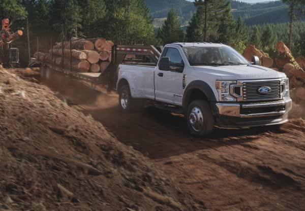 Spécifications complètes et détails techniques 2020 Ford F-450 Super Duty IV (facelift 2020) Regular Cab Long box 6.7d V8 Power Stroke (475 Hp) Automatic DRW