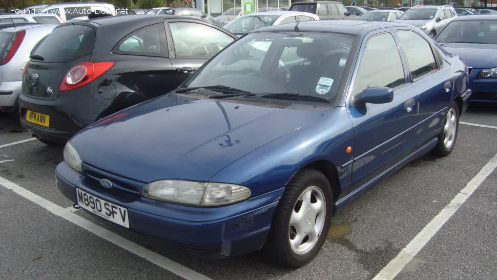 Vollständige Spezifikationen und technische Details 1993 Ford Mondeo I Hatchback 2.0 i 16V (136 Hp)