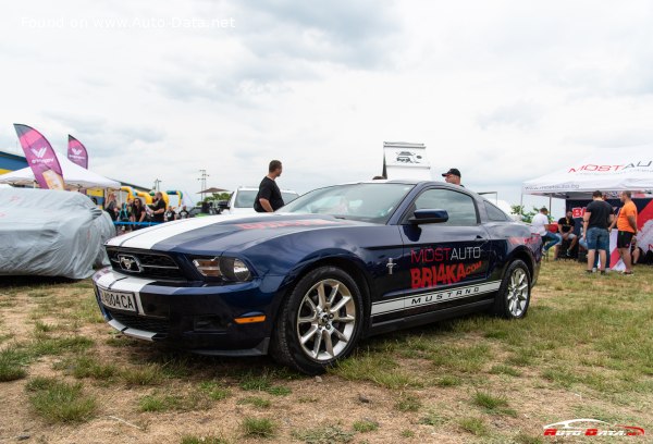 المواصفات والتفاصيل التقنية الكاملة 2010 Ford Mustang V (facelift 2009) 3.7 V6 (305 Hp) Automatic