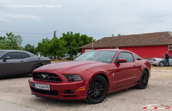 Full specifications and technical details 2012 Ford Mustang V (facelift 2012) 3.7 V6 (305 Hp) Automatic