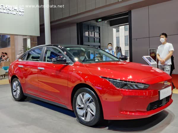 Spécifications complètes et détails techniques 2021 Geometry A Pro (facelift 2021) 53 kWh (204 Hp) Electric