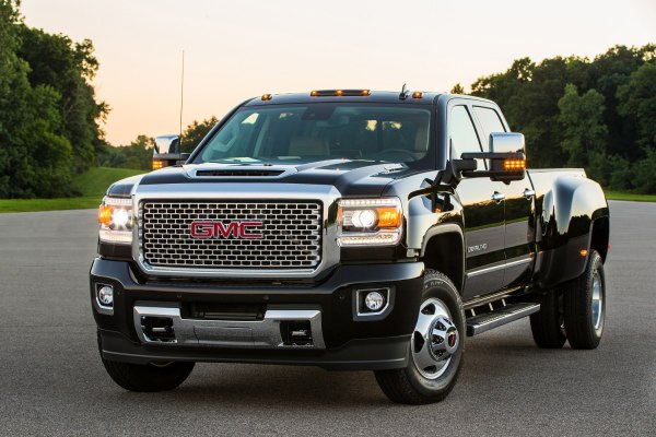 Full specifications and technical details 2015 GMC Sierra 3500HD IV (GMTK2XX) Crew Cab Long Box 6.6 Duramax TD V8 (397 Hp) 4WD DRW Automatic