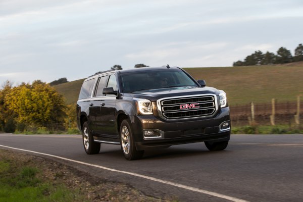 Vollständige Spezifikationen und technische Details 2014 GMC Yukon XL IV Denali 6.2 EcoTec3 V8 (420 Hp) Automatic