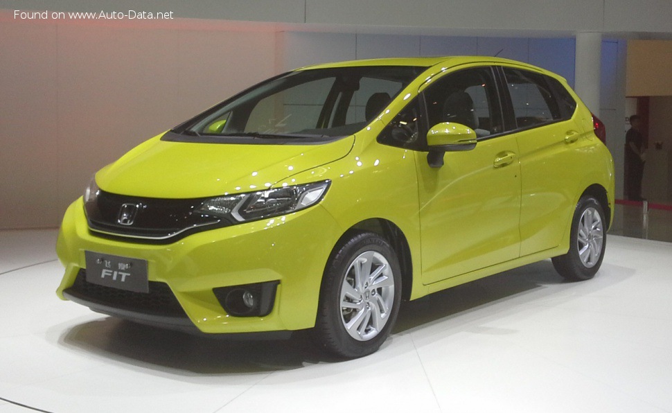 المواصفات والتفاصيل التقنية الكاملة 2013 Honda Fit III 1.5 (132 Hp)