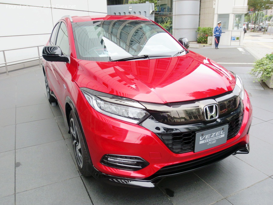 المواصفات والتفاصيل التقنية الكاملة 2018 Honda Vezel (facelift 2018) 1.5 i-VTEC (131 Hp) 4WD CVT