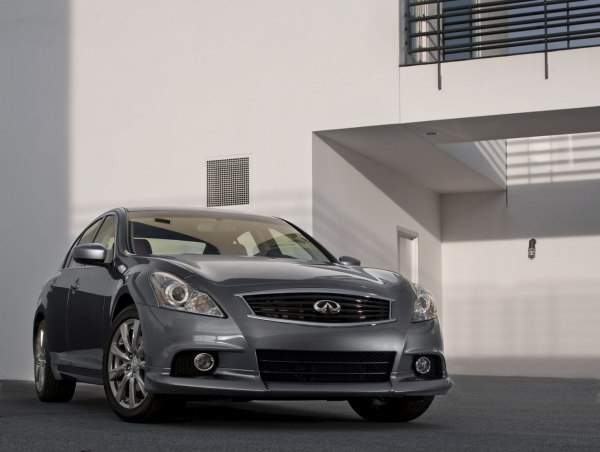 المواصفات والتفاصيل التقنية الكاملة 2009 Infiniti G37 Sedan (V36, facelift 2009) 3.7 V6 (328 Hp) AWD Automatic