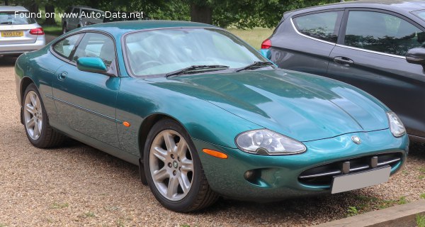 المواصفات والتفاصيل التقنية الكاملة 2002 Jaguar XK Coupe (X100) 4.2 V8 (298 Hp) Automatic