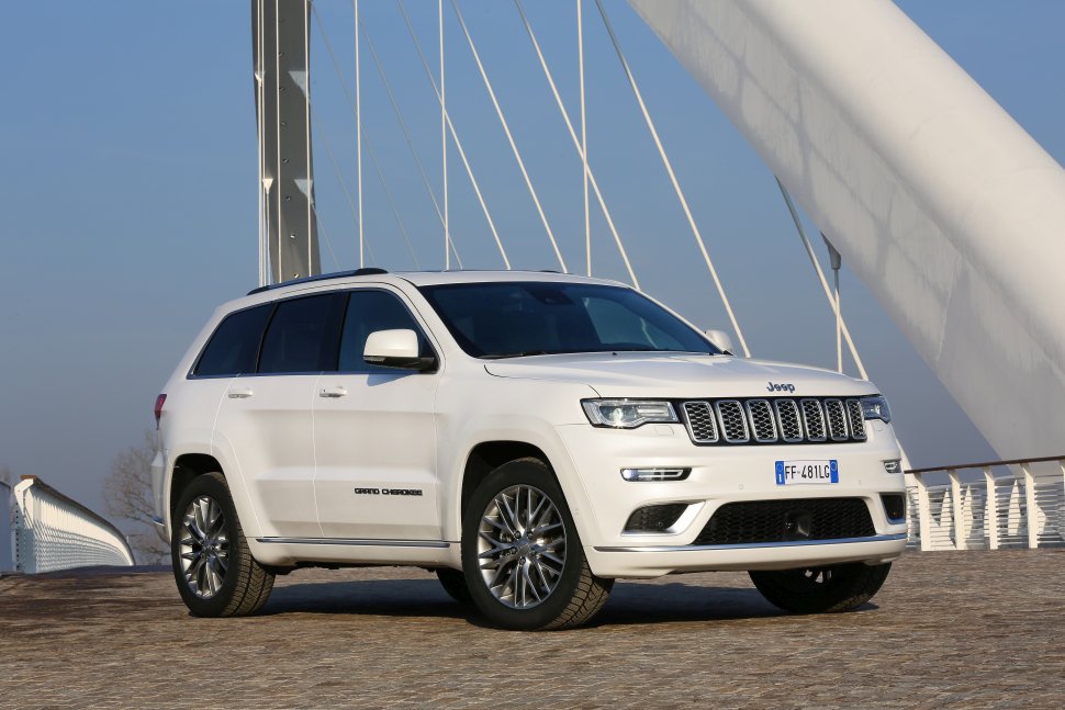 المواصفات والتفاصيل التقنية الكاملة 2017 Jeep Grand Cherokee IV (WK2, facelift 2017) 3.0 V6 MultiJet (250 Hp) 4x4 Automatic