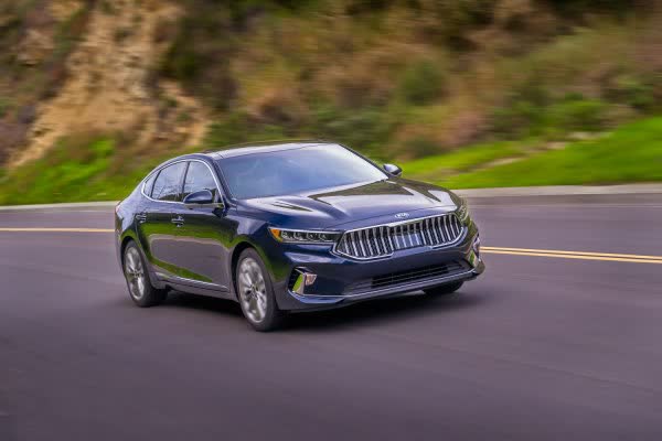 Spécifications complètes et détails techniques 2019 Kia Cadenza II (facelift 2019) 3.3 V6 GDI (290 Hp) Automatic